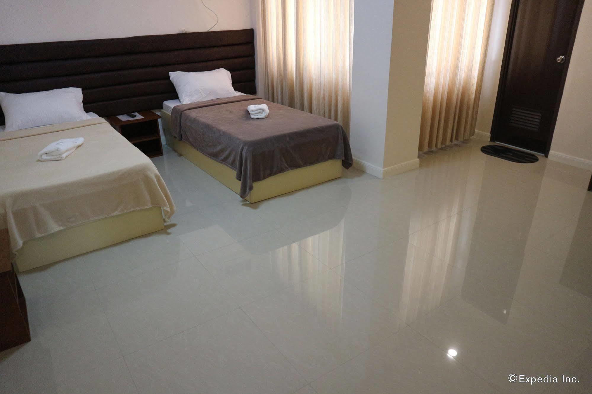 La Trinidad Pension House Калибо Экстерьер фото