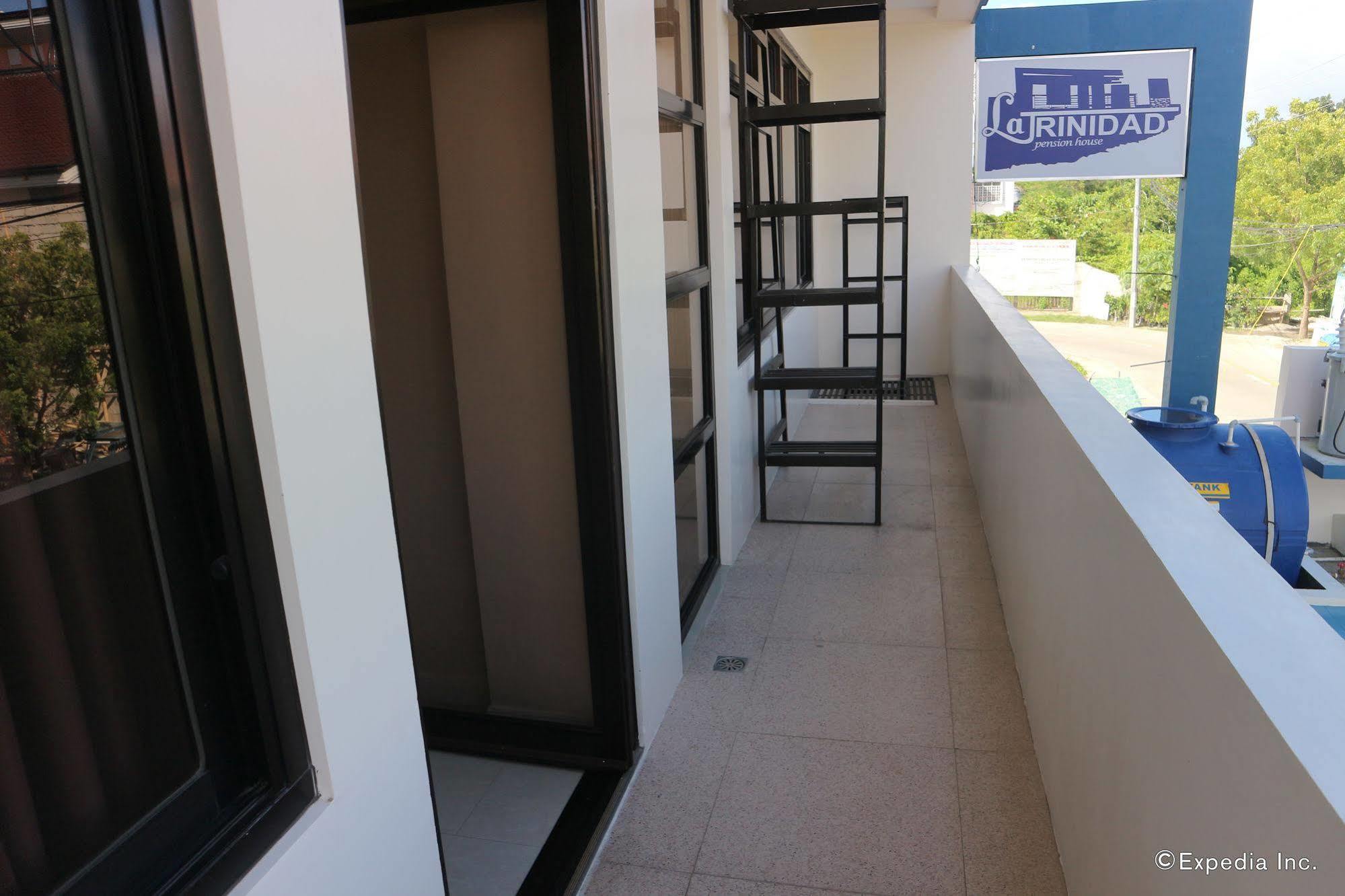 La Trinidad Pension House Калибо Экстерьер фото